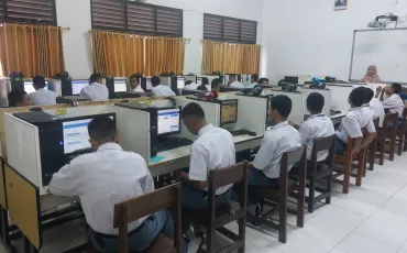 Foto Kegiatan Pelaksanaan Asesesmen Akhir Tahun Berbasis Komputer (AATBK) 9 ~blog/2025/6/11/whatsapp_image_2025_06_10_at_07_02_07