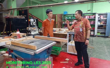 Foto Kegiatan Monitoring Pelatihan LKS 17 ~blog/2025/7/9/img_20250708_wa0059