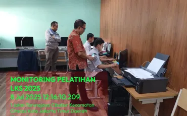 Foto Kegiatan Monitoring Pelatihan LKS 15 ~blog/2025/7/9/img_20250708_wa0061