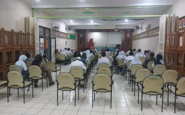 Foto Kegiatan Persiapan berangkat PKL ke 7  Perusahaan (Dunia Kerja) 7 ~blog/2025/7/9/whatsapp_image_2025_07_09_at_08_31_20
