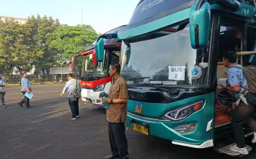 Foto Kegiatan Kunjungan Industri Pada PT. Sugity Creatives 12 ~blog/2025/8/14/1000887634