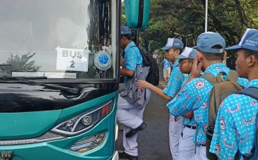 Foto Kegiatan Kunjungan Industri Pada PT. Sugity Creatives 9 ~blog/2025/8/14/1000887647