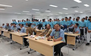 Foto Kegiatan Kunjungan Industri Pada PT. Sugity Creatives 23 ~blog/2025/8/14/1000888148