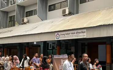 Foto Kegiatan Pembagian Rapor dan Pameran Produk Hasil Karya Peserta Didik 8 ~dl/2025/12/19/whatsapp_image_2025_12_19_at_11_57_16_1